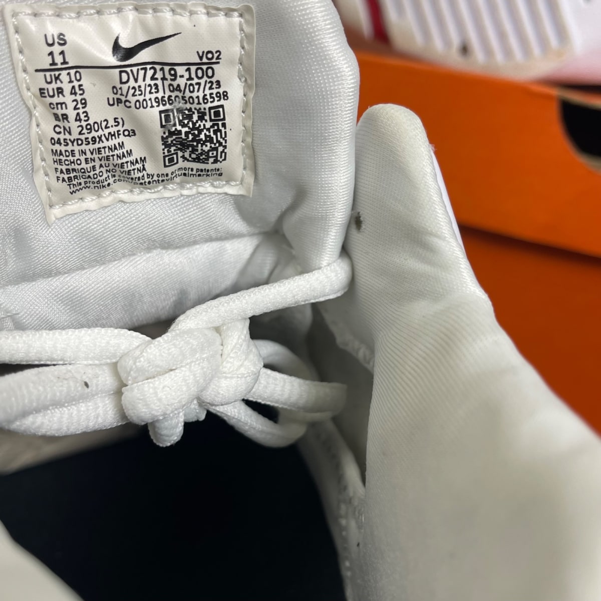 Nike Air Zoom Generation Retro Debut (2023) 11 (Moderately Worn Pre-Owned)NikeWhite/Black/Varsity Red/Metallic Silver - Image 6