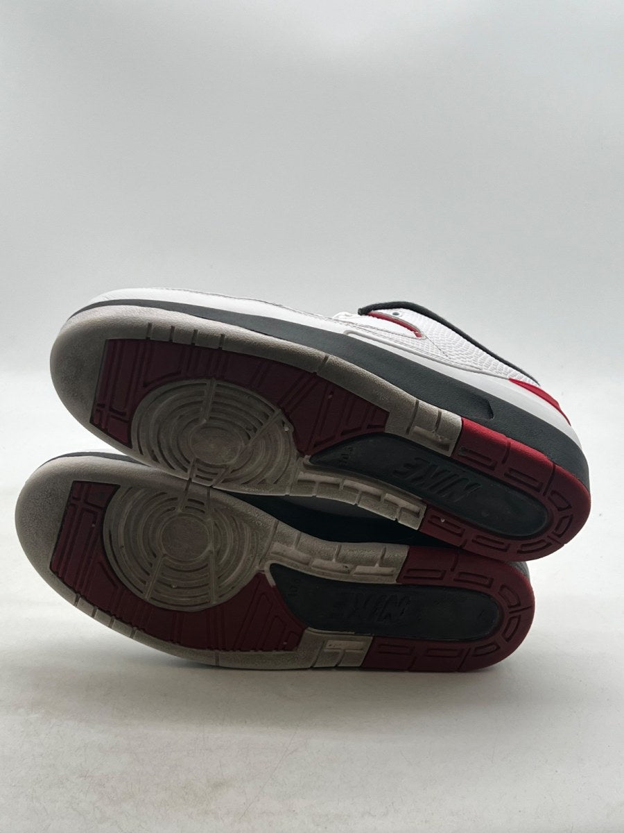 Jordan 2 Retro Low Chicago (2016) 10.5 (Lightly Worn Pre-Owned)JordanWhite/Black-Varsity Red - Image 8