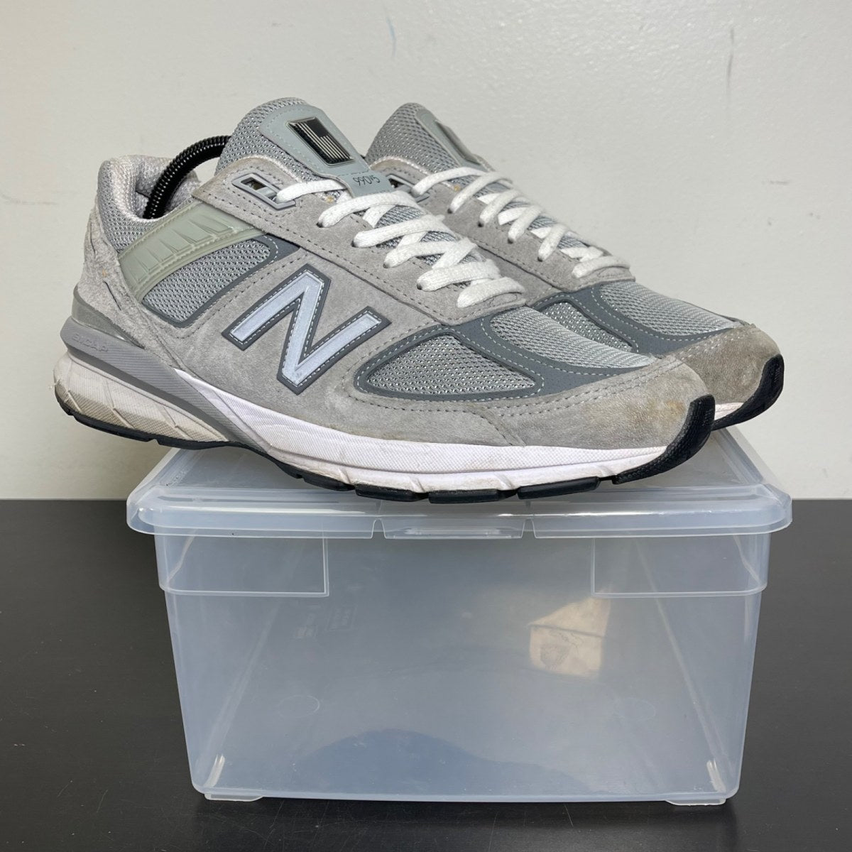New Balance 990v3 MiUSA Grey 9 (Moderately Worn Pre-Owned)New BalanceGrey/White - Image 1