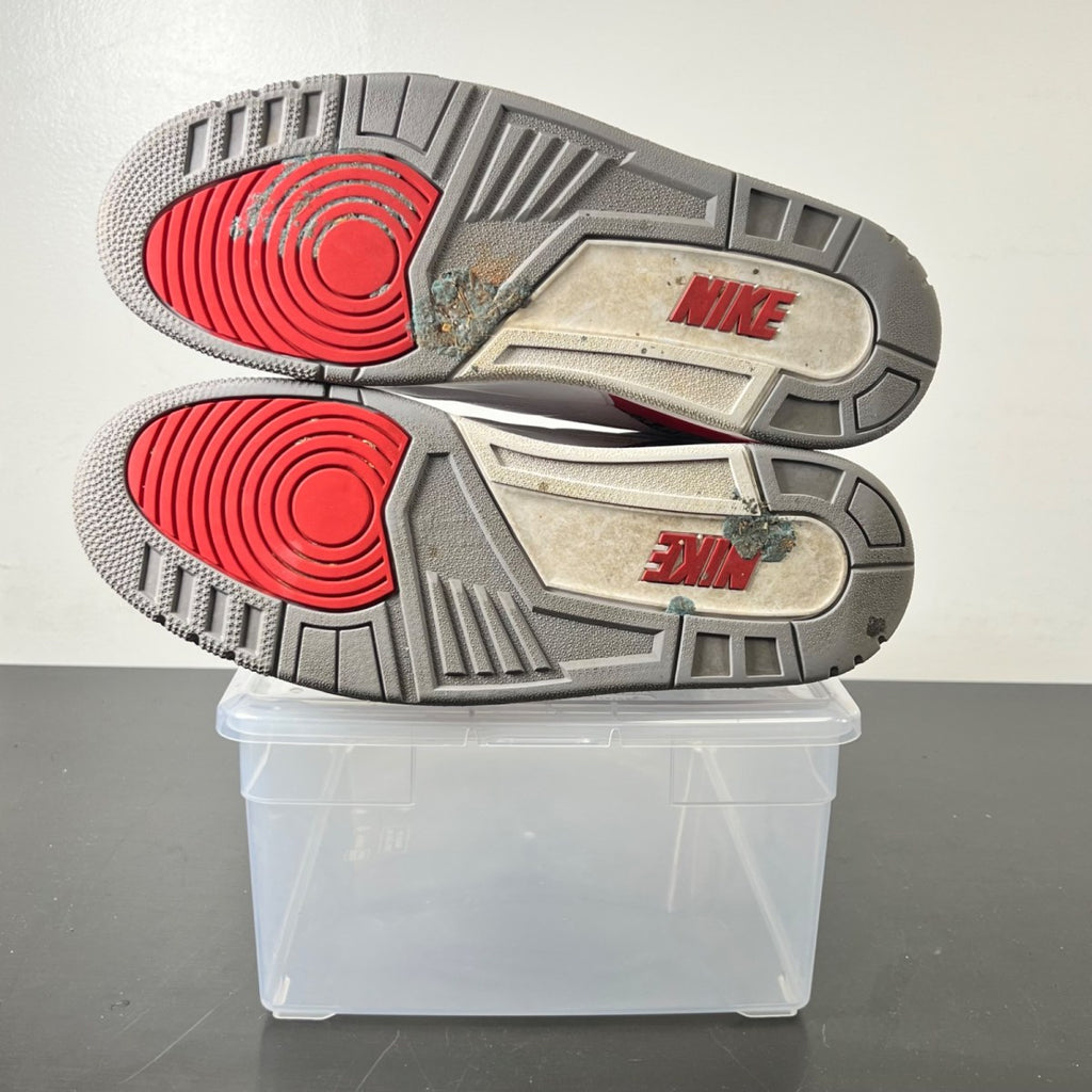 Jordan 3 Retro Fire Red (2022) 13 (Moderately Worn Pre-Owned)JordanWhite/Fire Red/Cement Grey/Black - Image 5