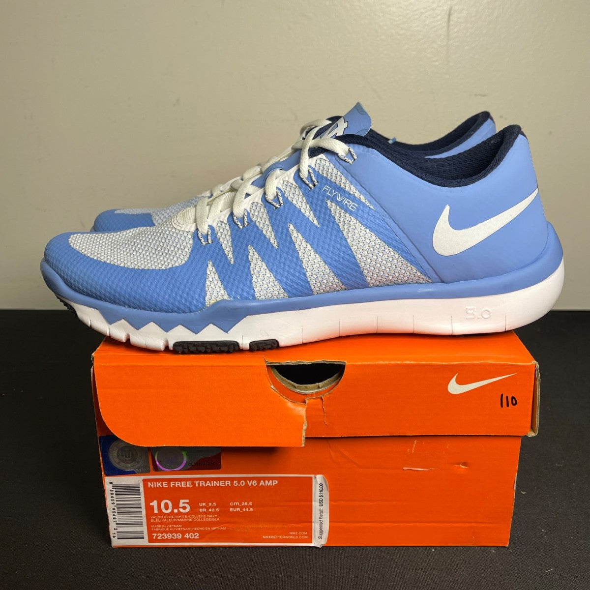 Nike Free Trainer 5.0 V6 Amp 'UNC' (Size 10.5) - Image 3