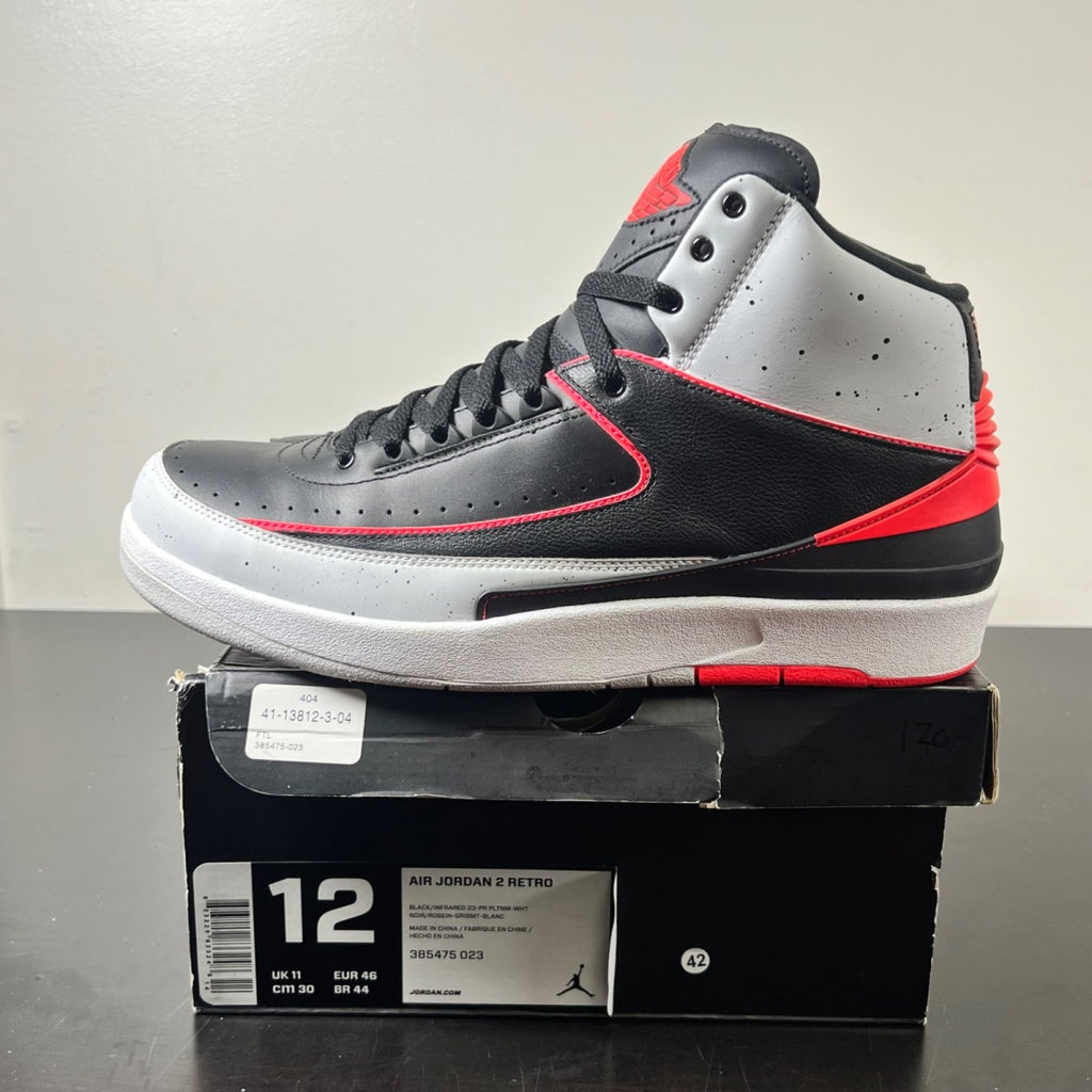 Jordan 2 Retro Infrared Cement 12 (Lightly Worn Pre-Owned)JordanBlack/Infrared 23-Pure Platinum-White - Image 3