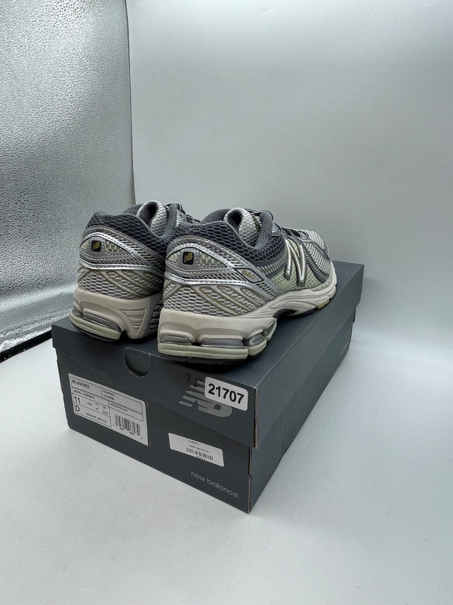 New Balance 860v2 'Rain Cloud Magnet' 11 (Moderately Worn Pre-Owned)New Balance - Image 5