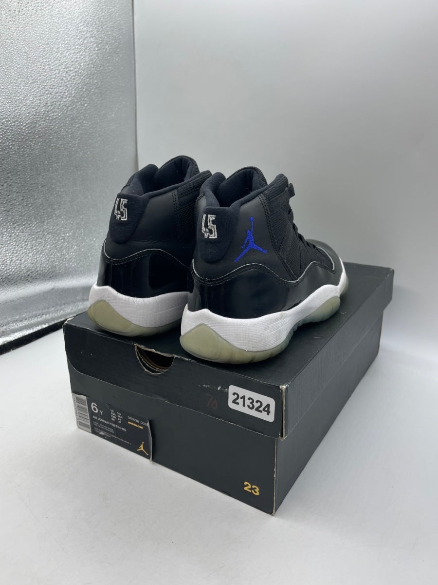 Jordan 11 Retro Space Jam (2016) (GS) 6Y (Moderately Worn Pre-Owned)JordanBlack/Dark Concord-White - Image 5