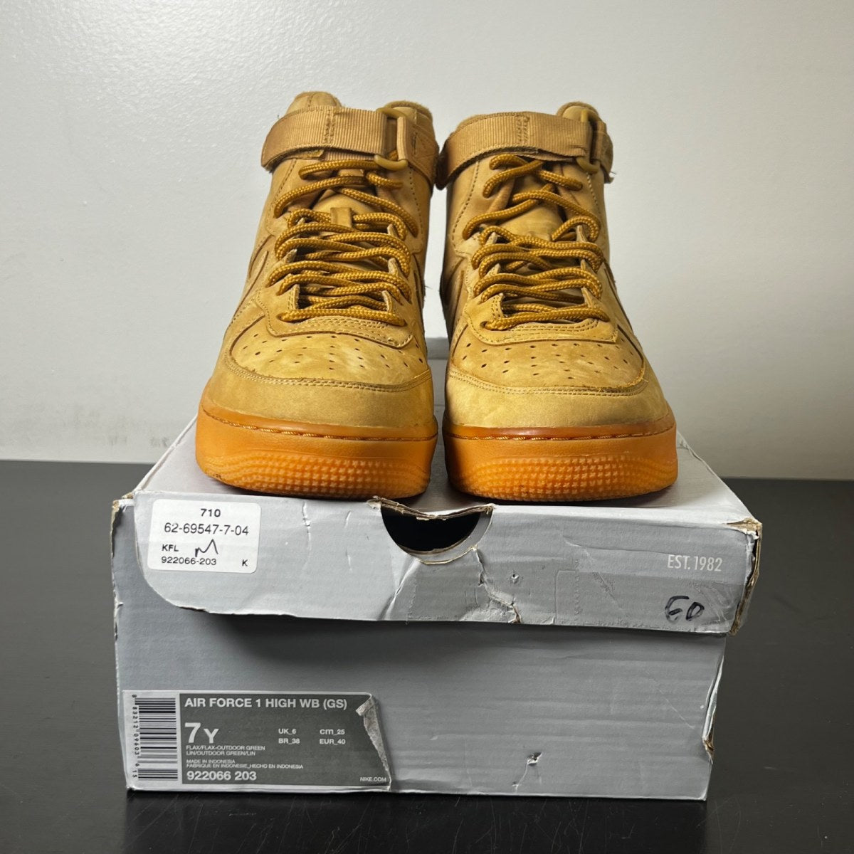 Nike Air Force 1 High Flax (2017) (GS) 7Y (Moderately Worn Pre-Owned)NikeFlax/Flax/Outdoor Green - Image 2