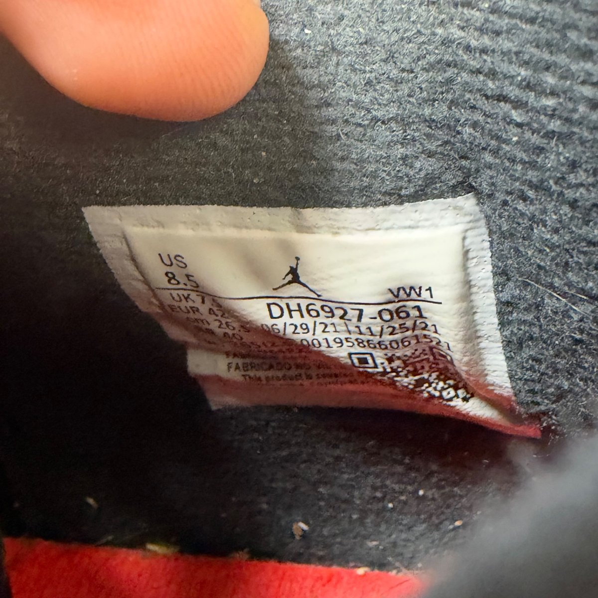 Jordan 4 Retro Infrared (Size 8.5) - Image 7
