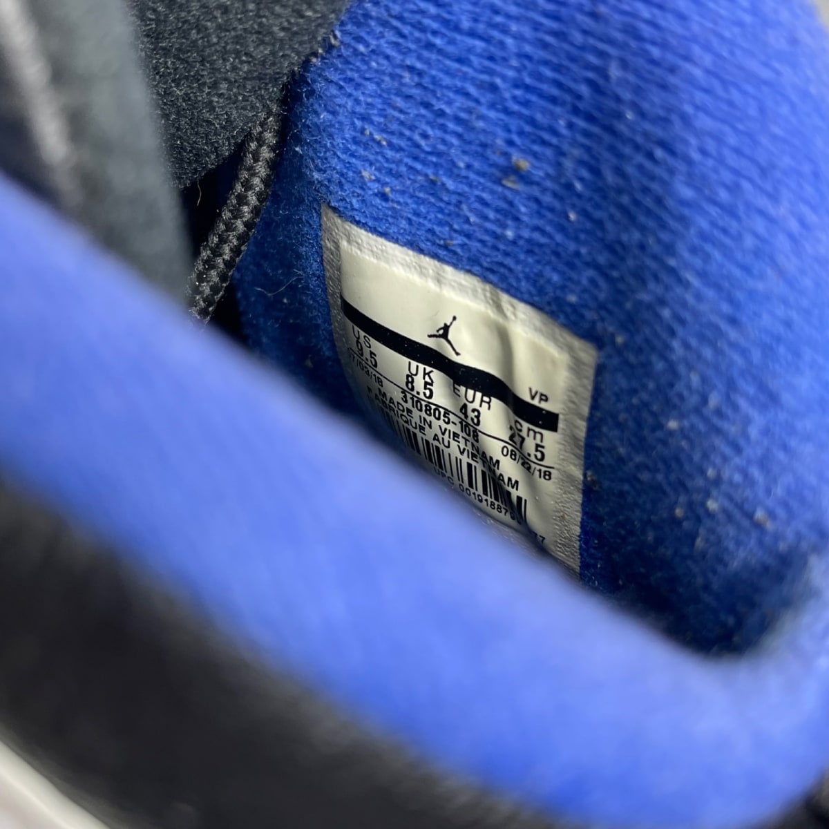 Jordan 10 Retro Orlando 9.5 (Moderately Worn Pre-Owned)JordanWhite/Black-Royal-Metallic Silver - Image 6