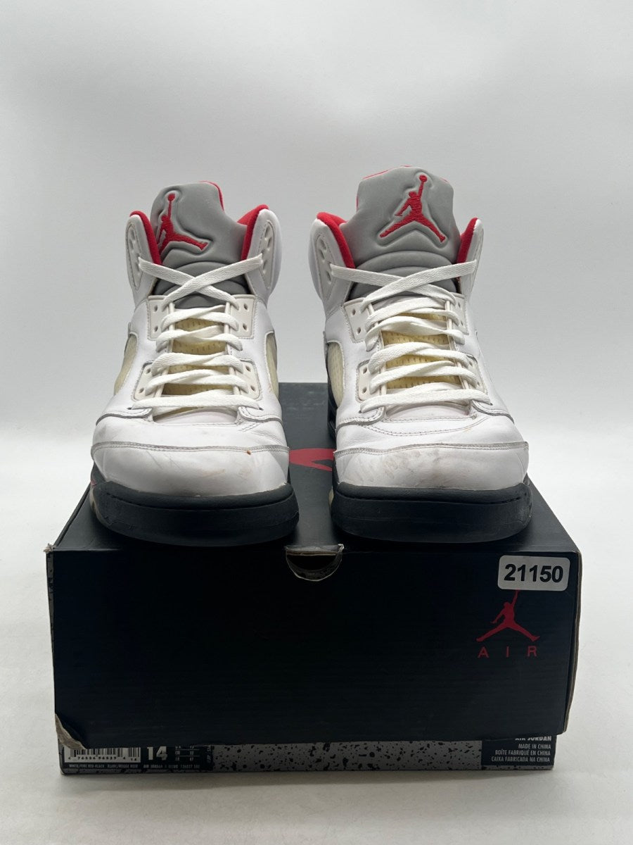 Jordan 5 Retro Fire Red (2013) 14 (Heavily Worn Pre-Owned) - Image 2