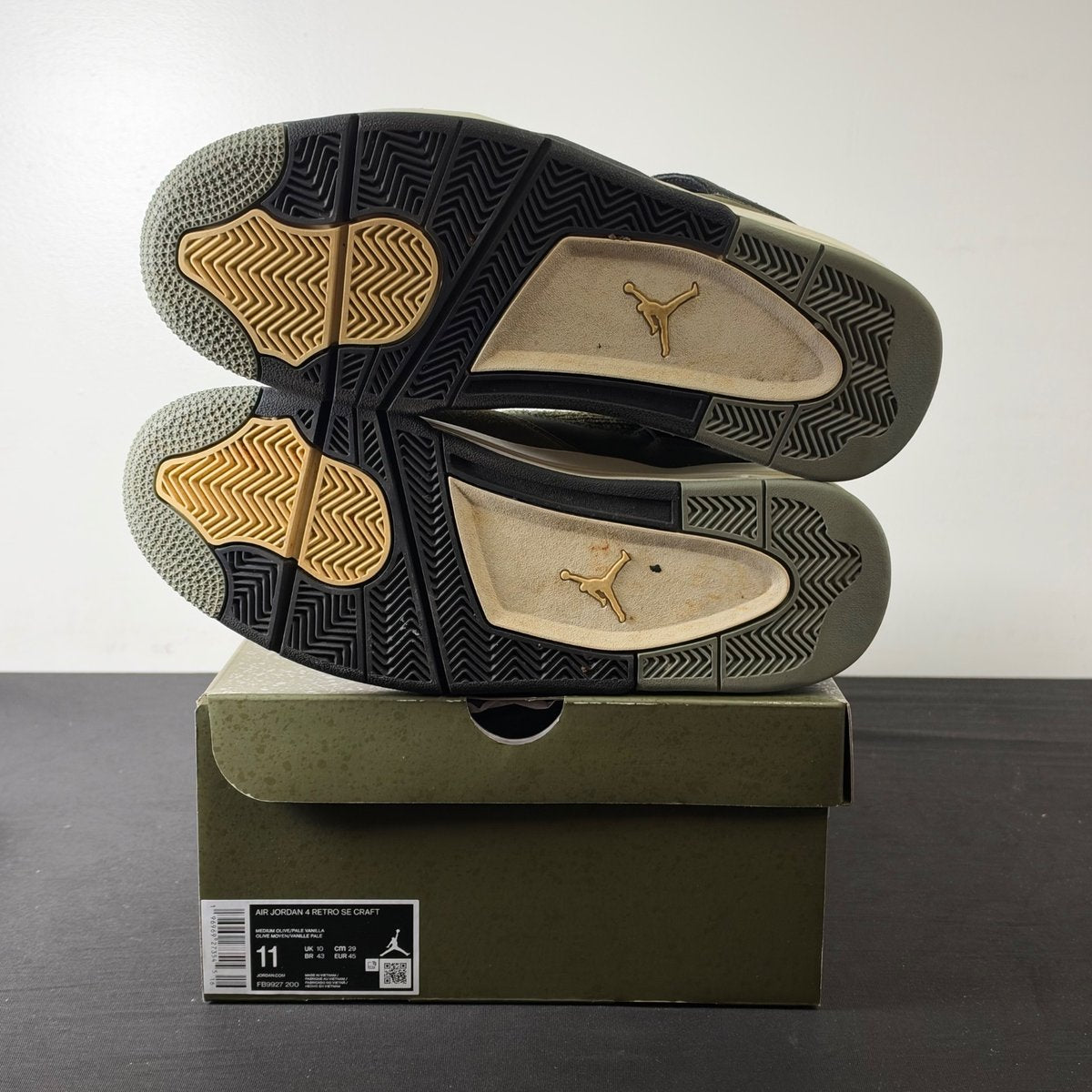Jordan 4 Retro SE Craft Medium Olive (Size 11) - aux