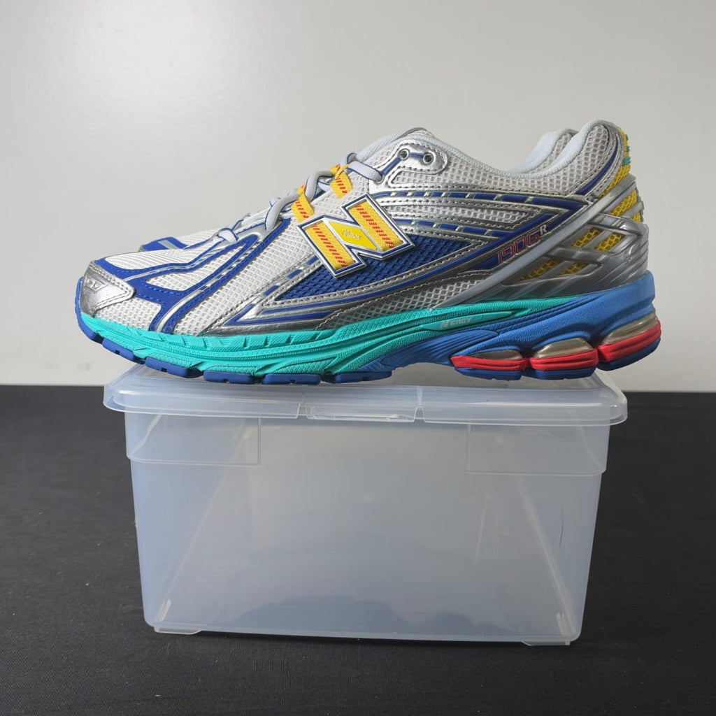 New Balance 1906R DTLR Moon Sign (Size 9.5) - aux