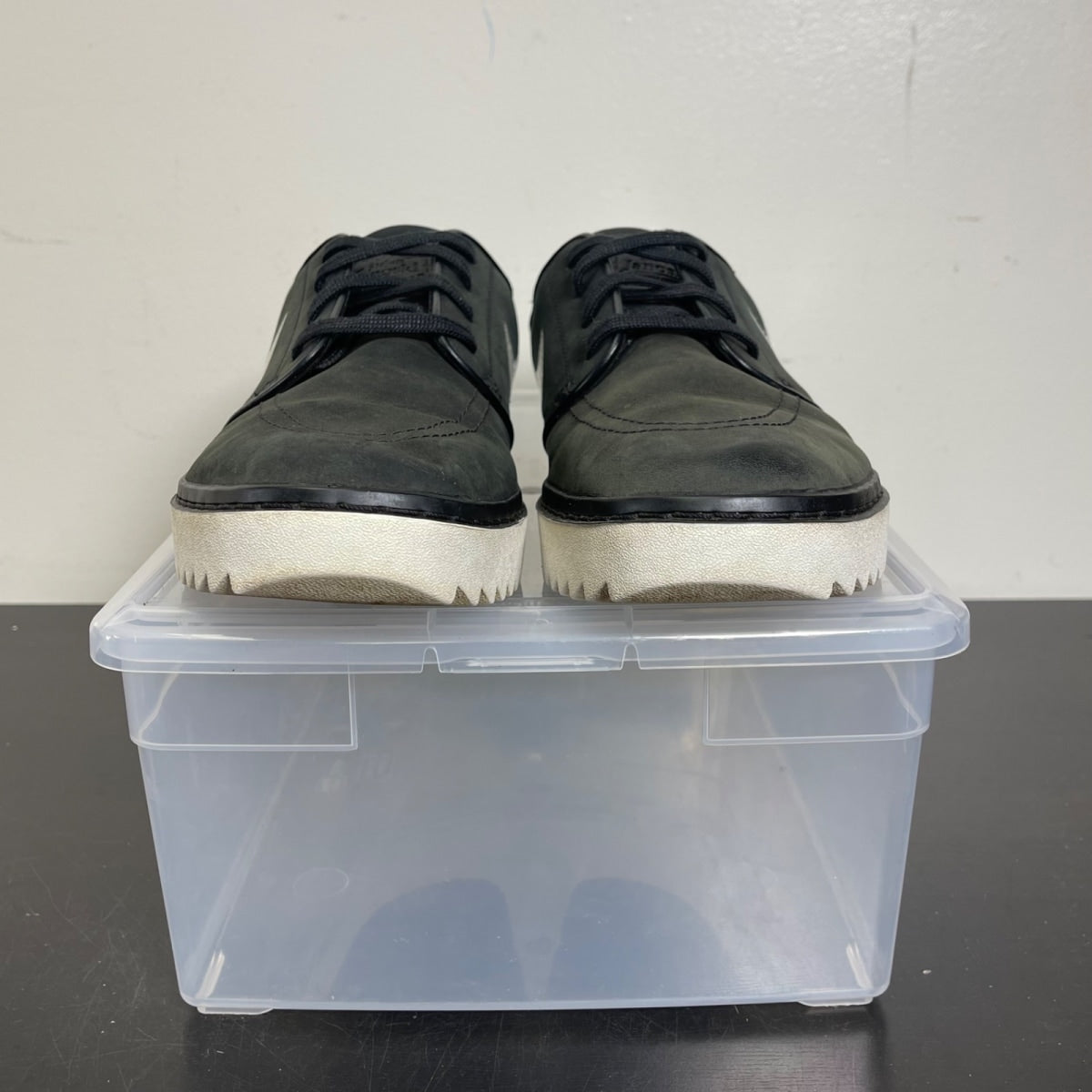 Nike SB Stefan Janoski Golf Black White 11.5 (Moderately Worn Pre-Owned)NikeBlack/White - Image 2
