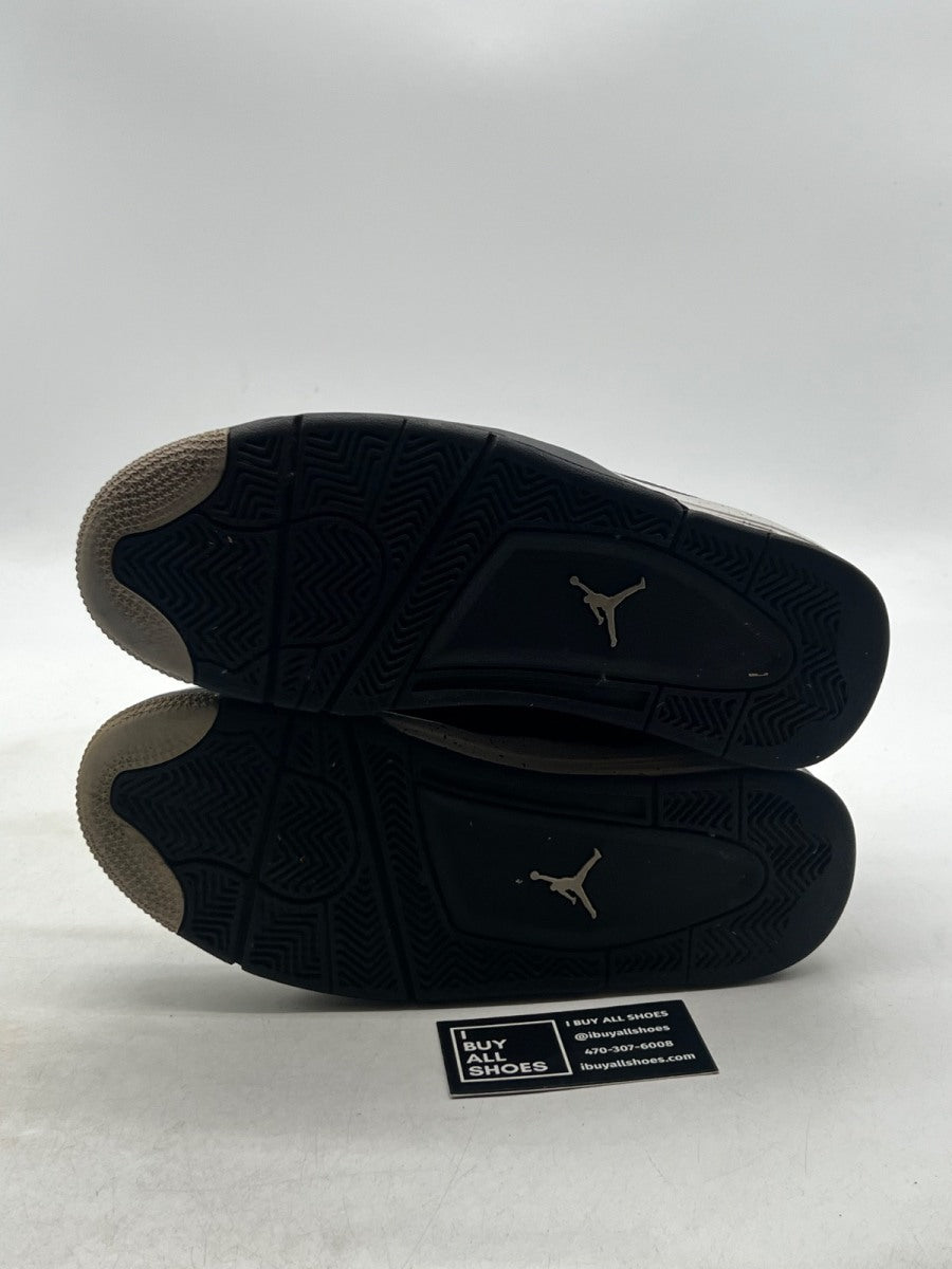 Jordan 4 Retro Oreo (2015) 8.5 (Moderately Worn Pre-Owned) - Image 7
