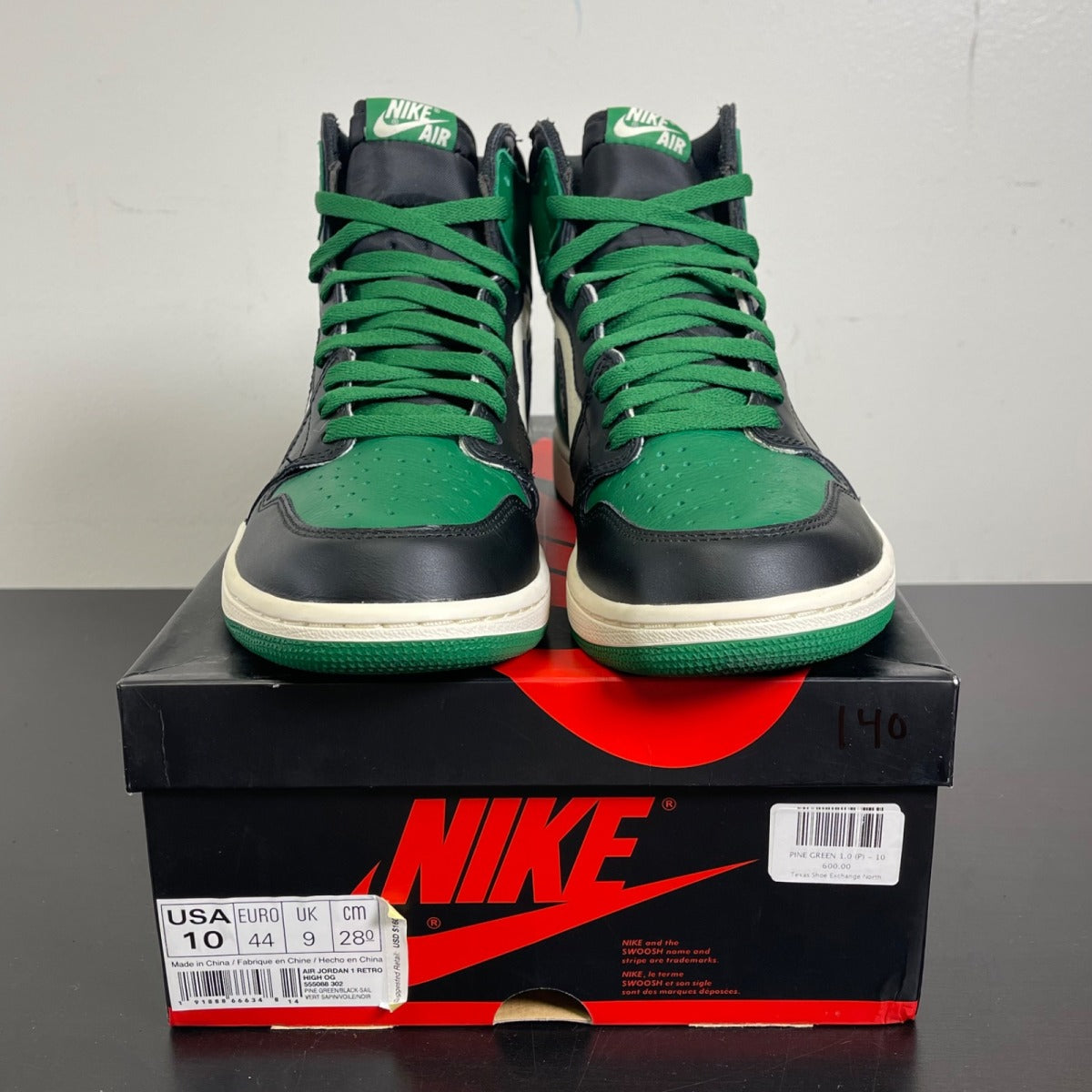 Jordan 1 Retro High Pine Green 10 (Moderately Worn Pre-Owned)JordanPine Green/Sail-Black - Image 2
