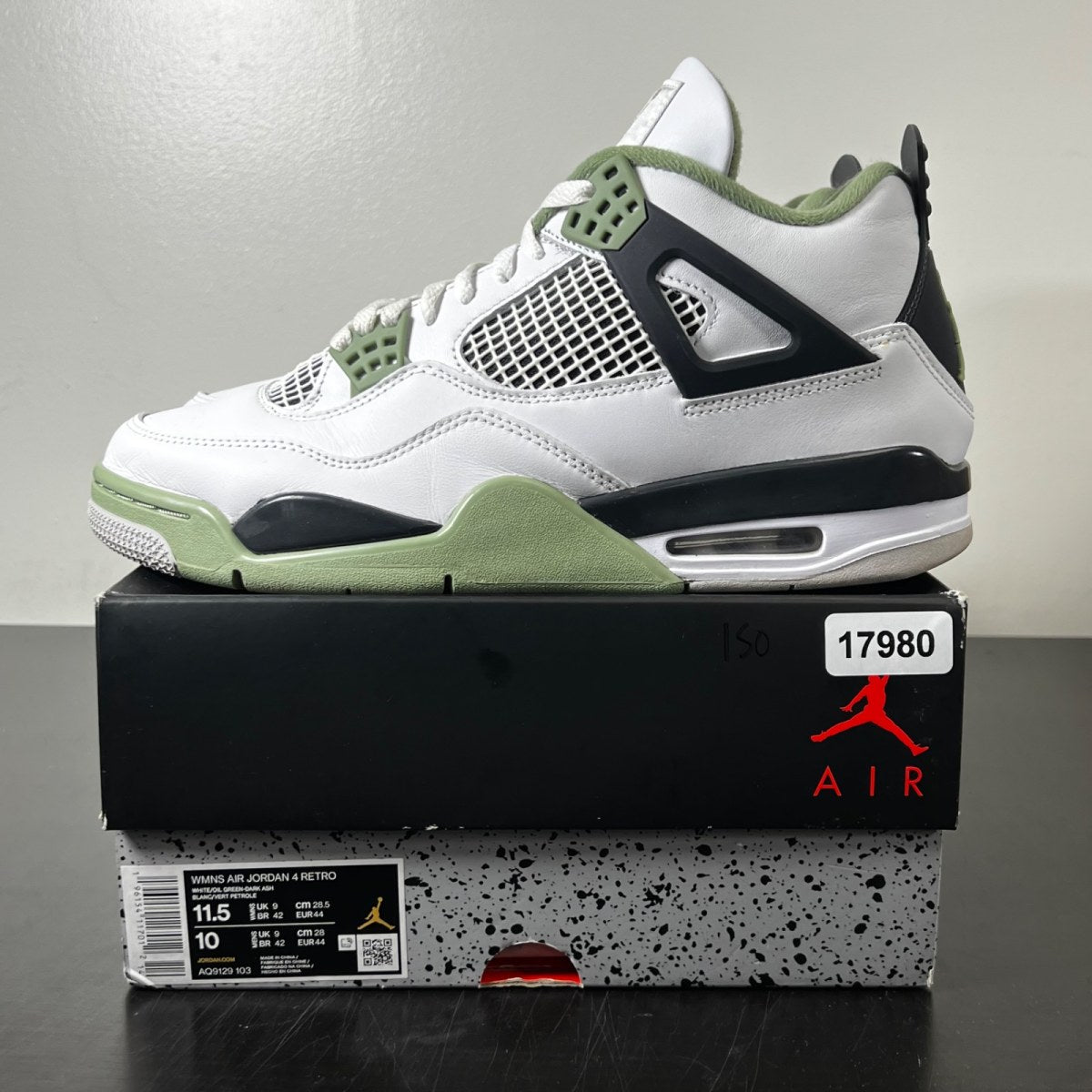 Jordan 4 Retro Seafoam (Women's) 11.5W (Moderately Worn Pre-Owned)JordanWhite/Seafoam/Dark Ash/Neutral Grey - Image 3