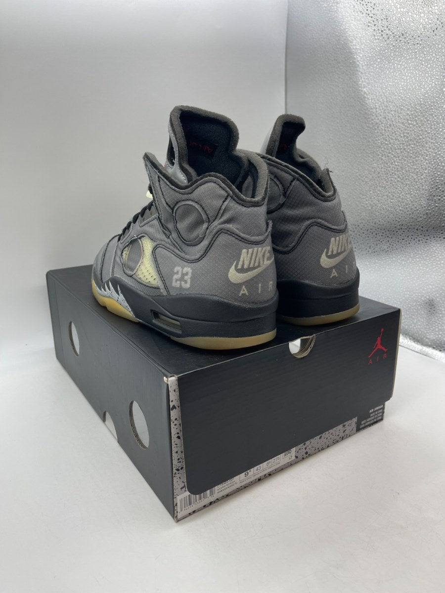 Jordan 5 Retro Off-White Muslin 9.5 (Moderately Worn Pre-Owned)JordanBlack/Muslin-Fire Red - Image 4