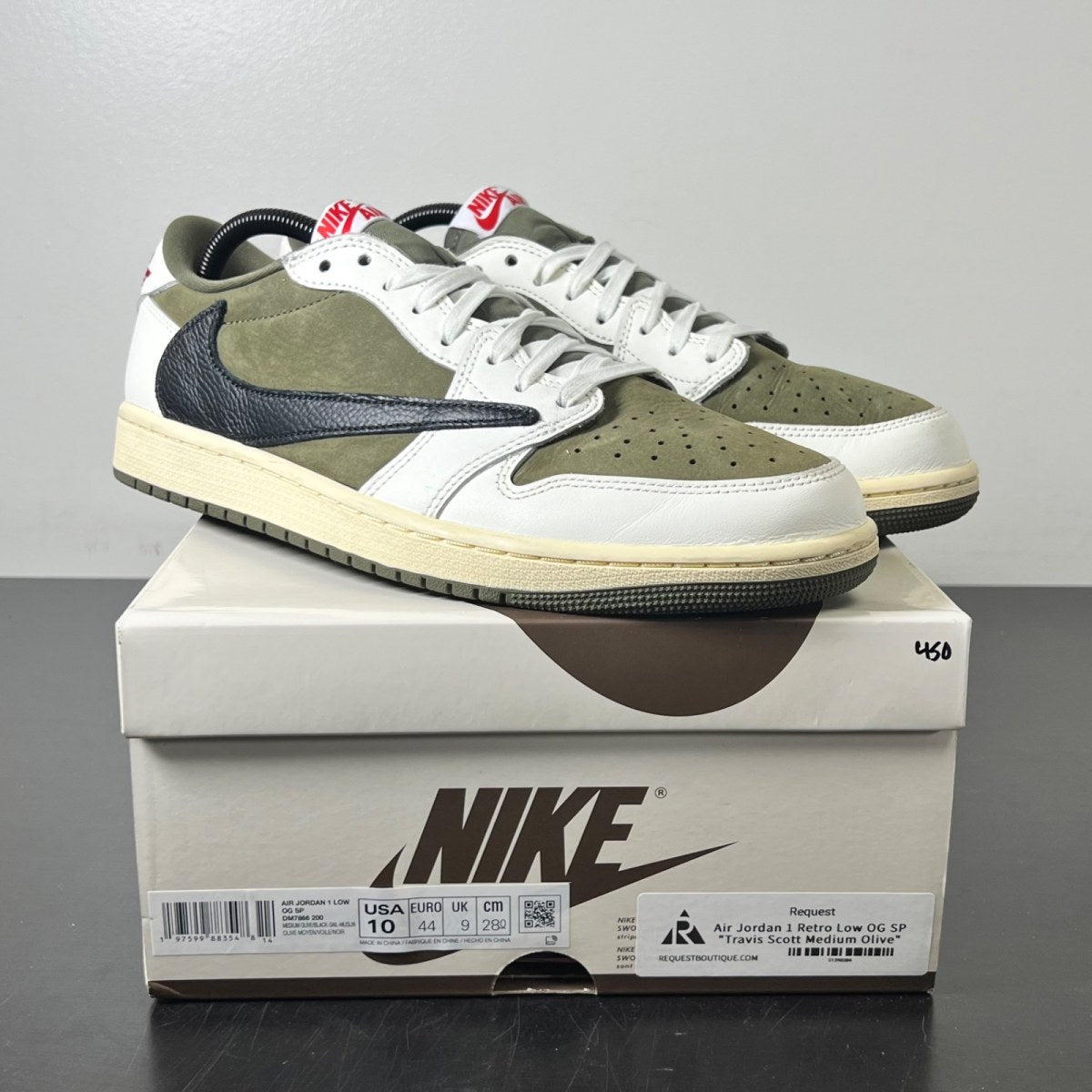Jordan 1 Retro Low OG SP Travis Scott Medium Olive 10 (Lightly Worn Pre-Owned)JordanMedium Olive/Black/Sail/Muslin - Image 1