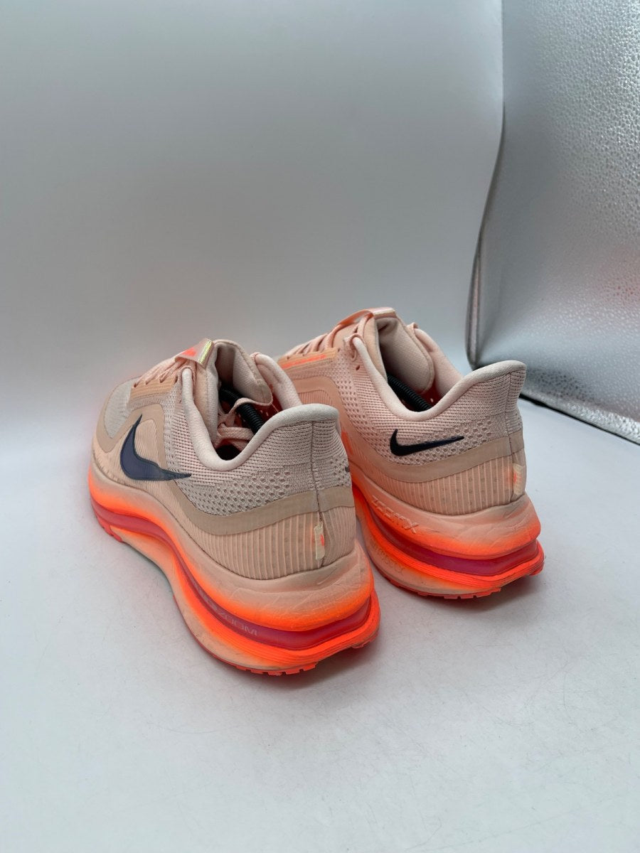 Nike Air Zoom Pegasus Premium Washed Coral 14 (Moderately Worn Pre-Owned)NikeWashed Coral/Hyper Orange/Crimson Tint/Gridiron - Image 4