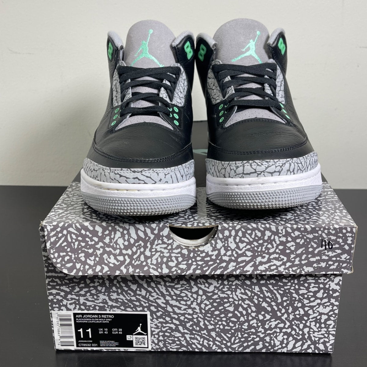 Jordan 3 Retro Green Glow 11 (Moderately Worn Pre-Owned)JordanBlack/Green Glow/Wolf Grey/White - Image 2