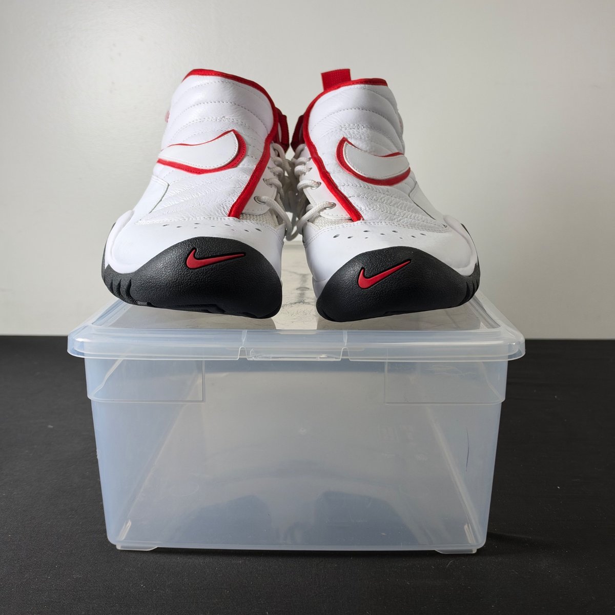 Nike Shake N'Destrukt White Red (Size 10.5) - aux