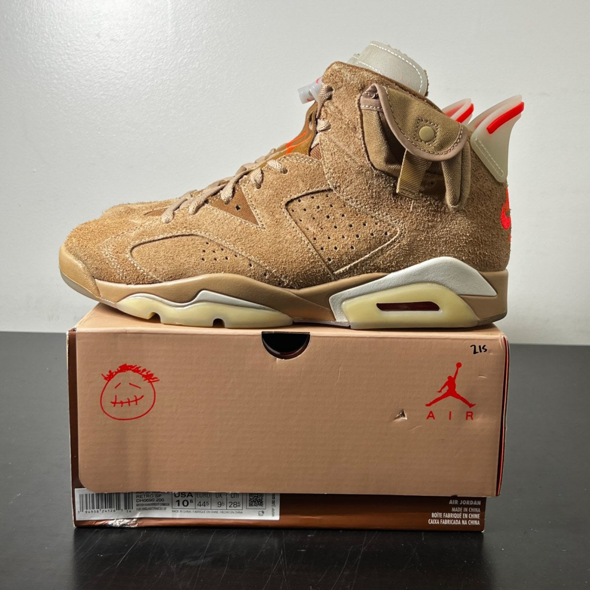 Jordan 6 Retro Travis Scott British Khaki 10.5 (Lightly Worn Pre-Owned)JordanBritish Khaki/Sail-Bright Crimson - Image 3