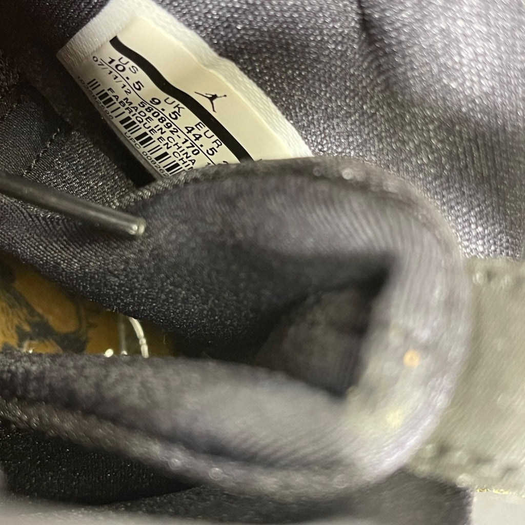 Jordan 9 Retro Doernbecher Pollito 10.5 (Moderately Worn Pre-Owned)JordanWhite/Metallic Gold-Black - Image 6