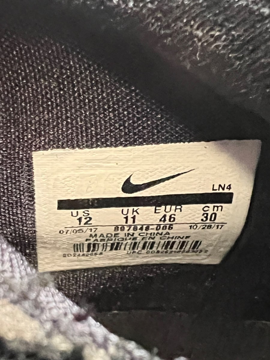 Nike LeBron 15 Black Gold 12 (Moderately Worn Pre-Owned) - Image 7