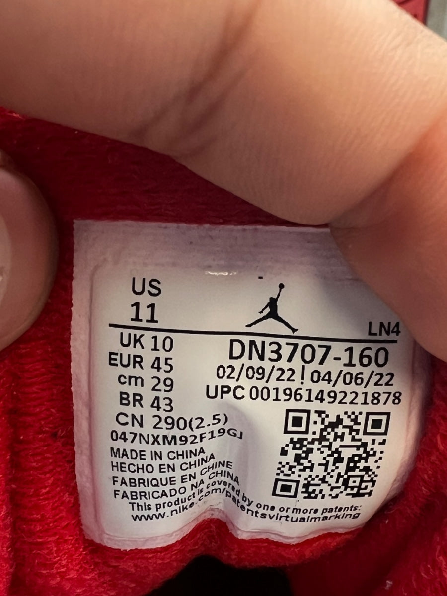 Jordan 3 Retro Fire Red (2022) 11 (Moderately Worn Pre-Owned) - Image 6