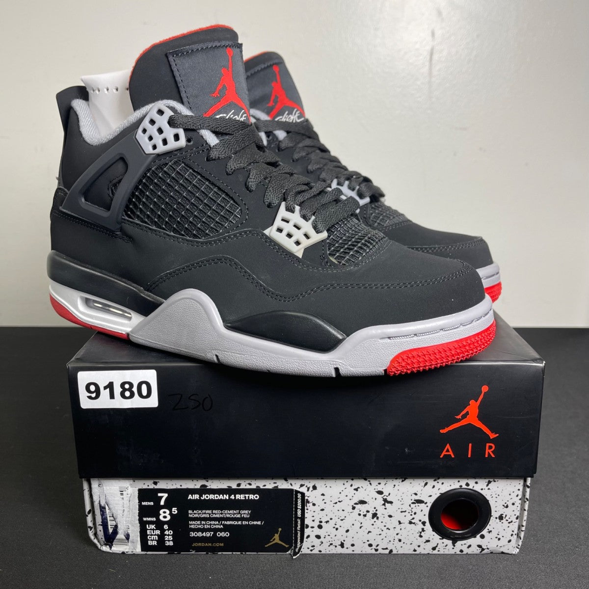 Jordan 4 Retro Bred (2019) (Size 7) - aux