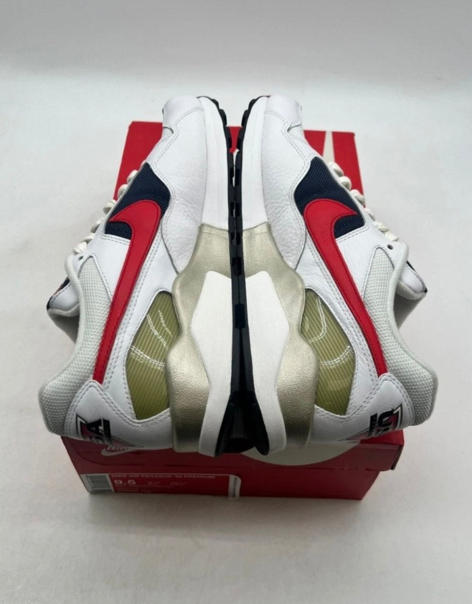 Nike Air Pegasus 92 Olympic (2016) 9.5 (Moderately Worn Pre-Owned)NikeWhite/University Red-Midnight Navy - Image 9