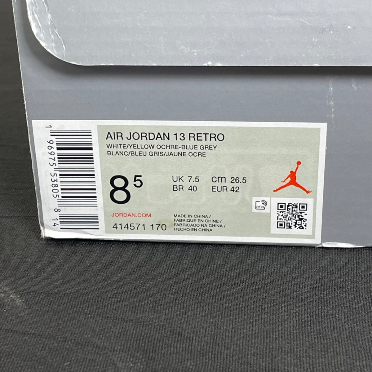 Jordan 13 Retro Blue Grey 8.5 (Moderately Worn Pre-Owned)JordanWhite/Yellow Ochre/Blue Grey/Black - Image 7