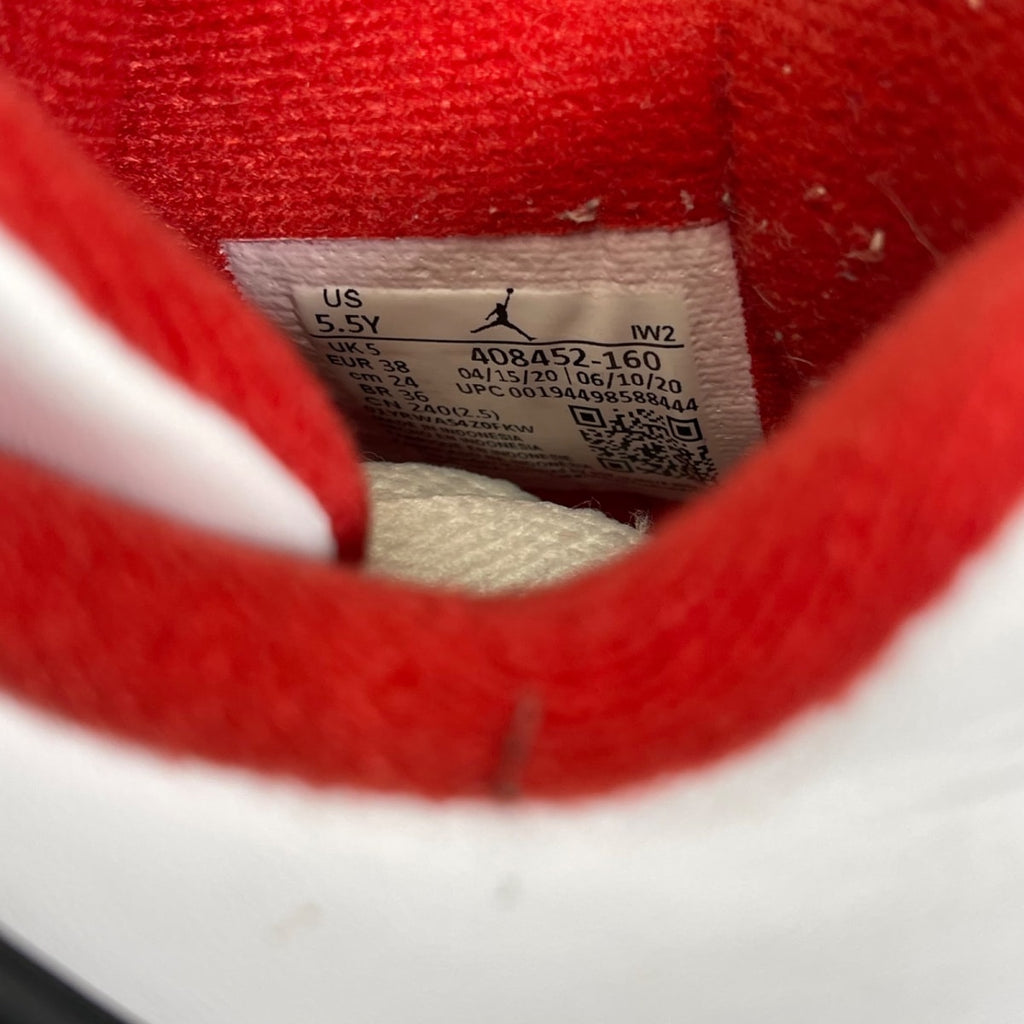 Jordan 4 Retro Fire Red (2020) (GS) 5.5Y (Moderately Worn Pre-Owned)JordanWhite/Black-Tech Grey-Fire Red - Image 6