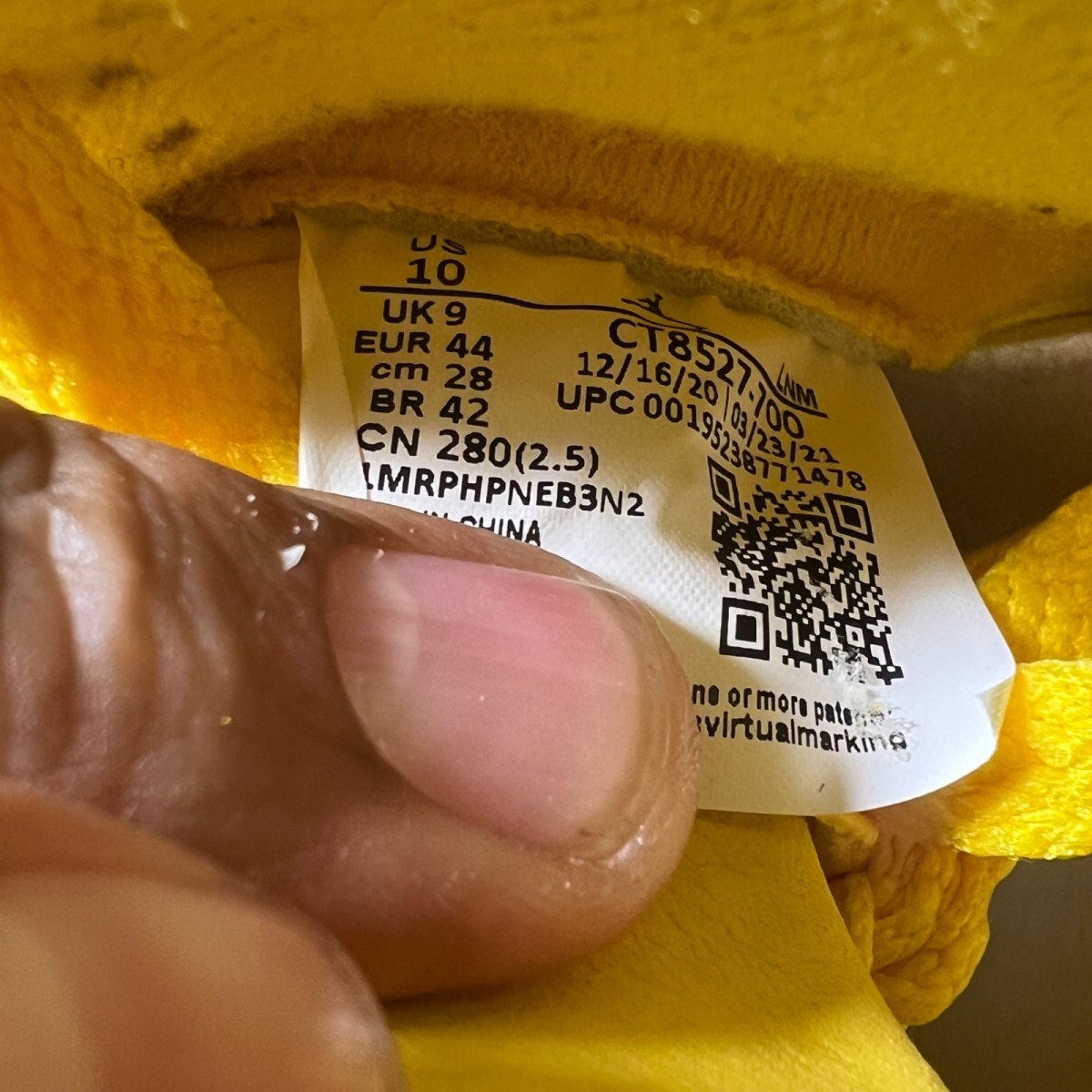 Jordan 4 Retro Lightning (2021) 10 (Lightly Worn Pre-Owned)JordanTour Yellow/White-Dark Blue Grey - Image 7