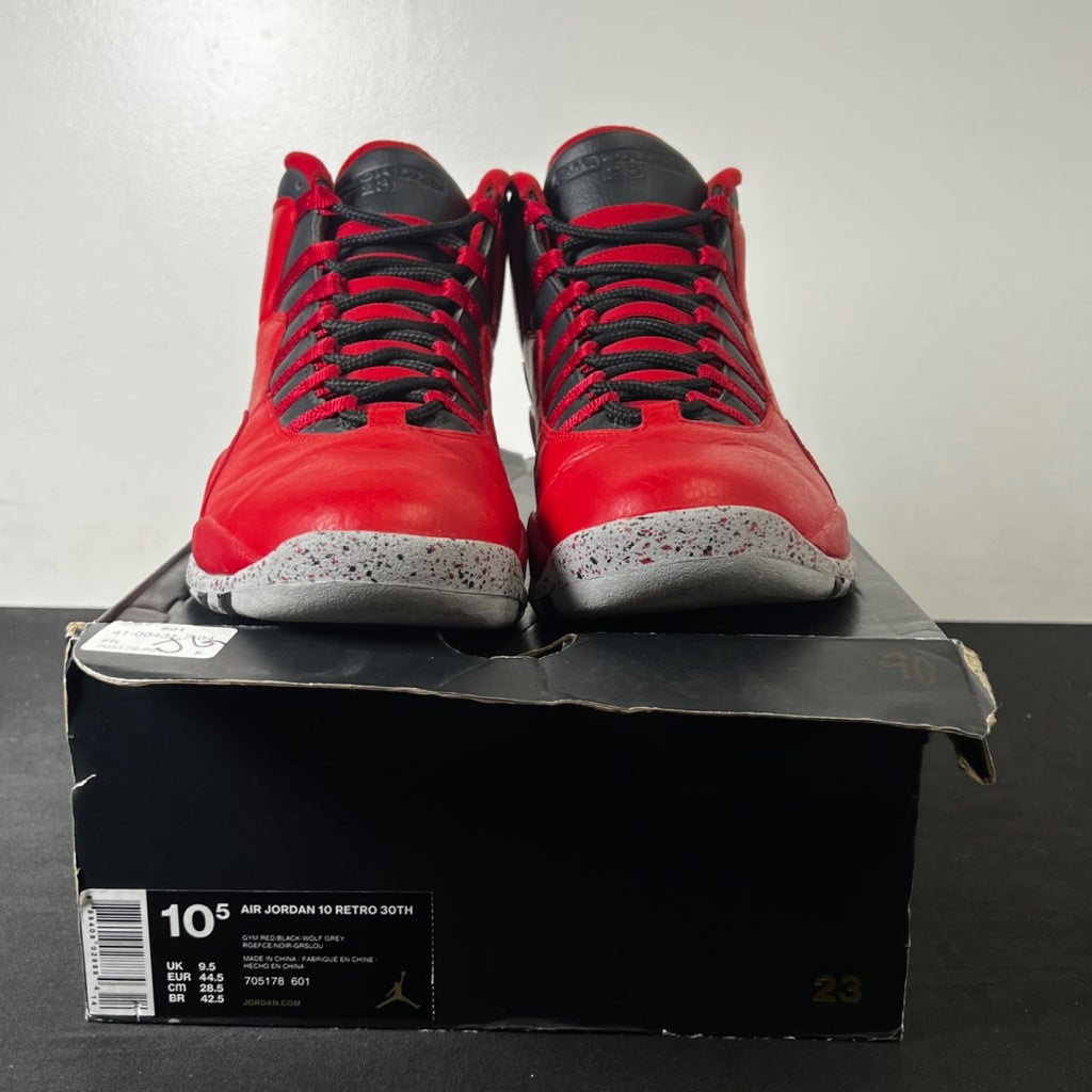 Jordan 10 Retro Bulls Over Broadway 10.5 (Moderately Worn Pre-Owned)JordanGym Red/Black-Wolf Grey - Image 2