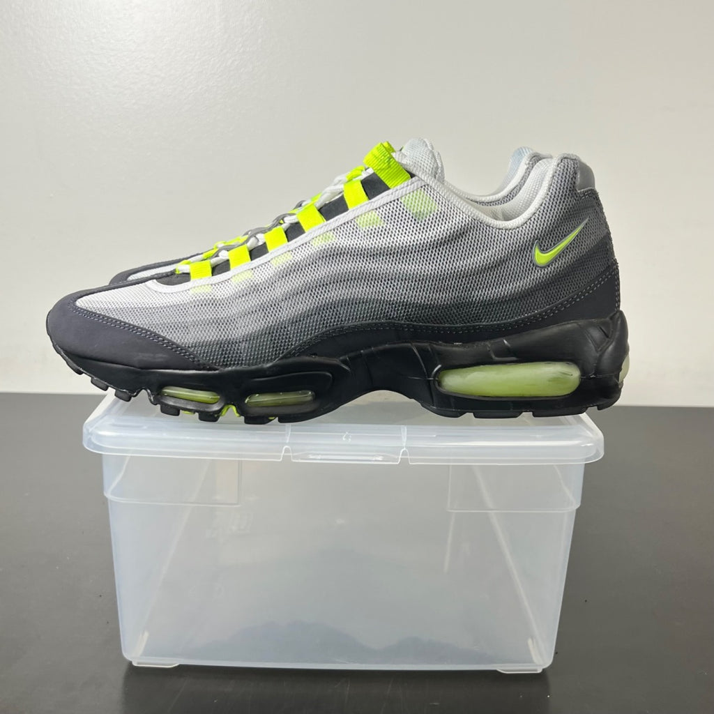 Nike Air Max 95 Prm Tape 'Neon' 10 (Heavily Worn Pre-Owned)Nike - Image 3