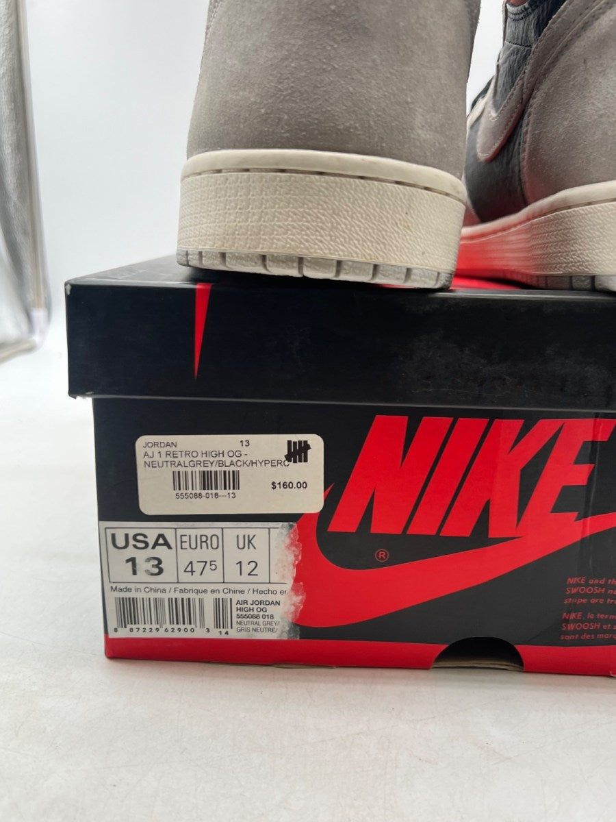 Jordan 1 Retro High Neutral Grey Hyper Crimson 13 (Moderately Worn Pre-Owned) - Image 6