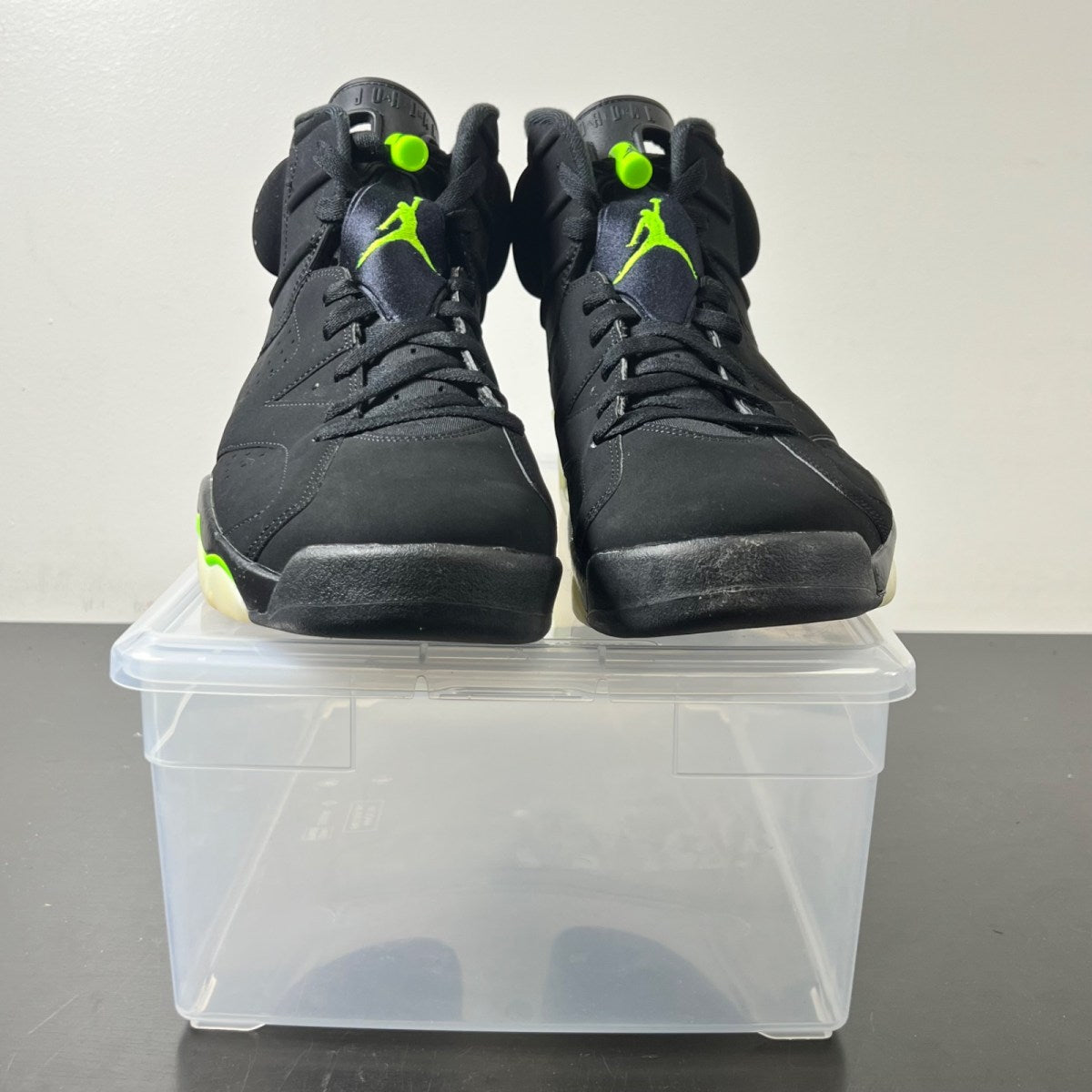 Jordan 6 Retro Electric Green 13 (Lightly Worn Pre-Owned)JordanBlack/Electric Green - Image 2
