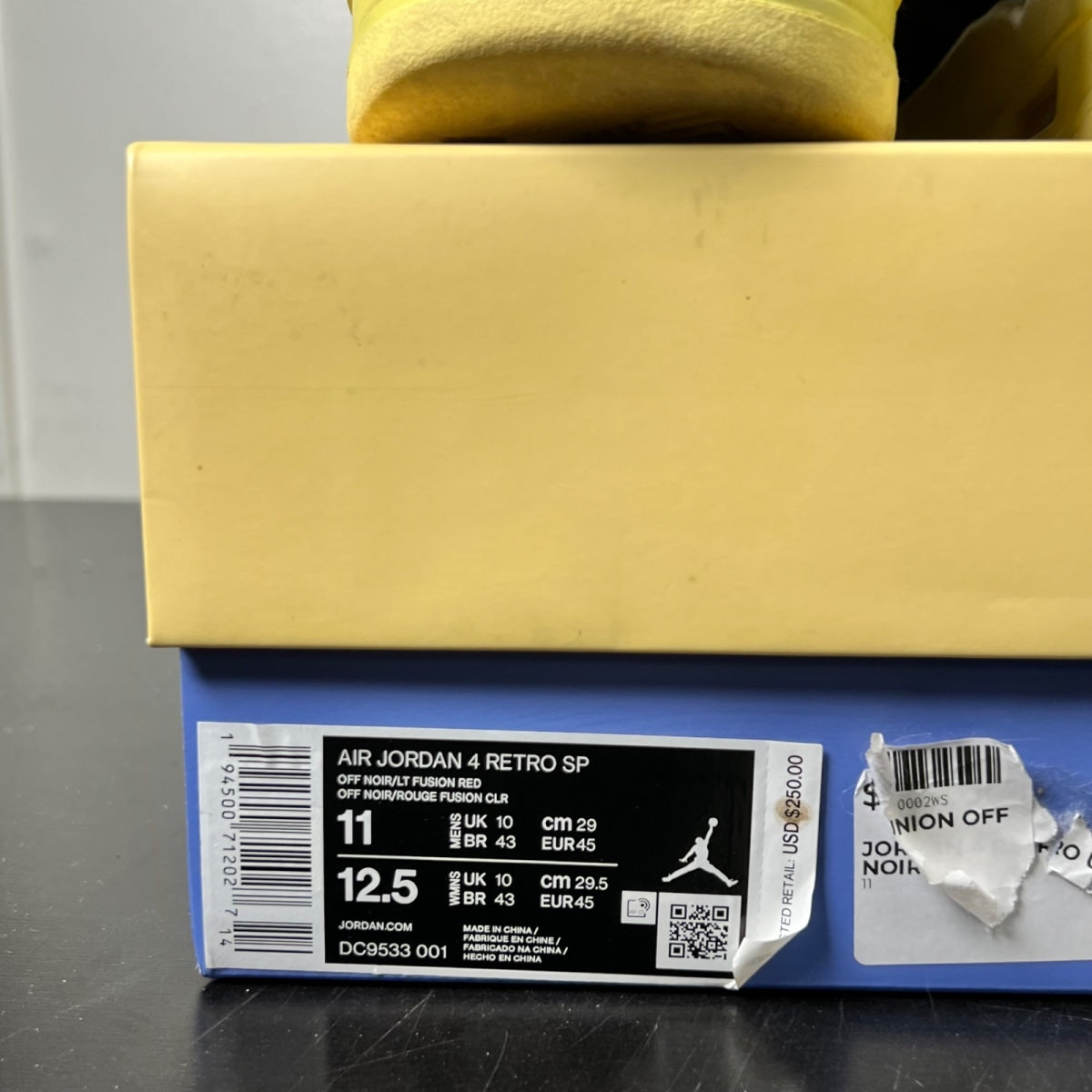 Jordan 4 Retro Union Off Noir 11 (Lightly Worn Pre-Owned)JordanOff-Noir/Brigade Blue-Dark Smoke Grey-Light Fusion Red - Image 6