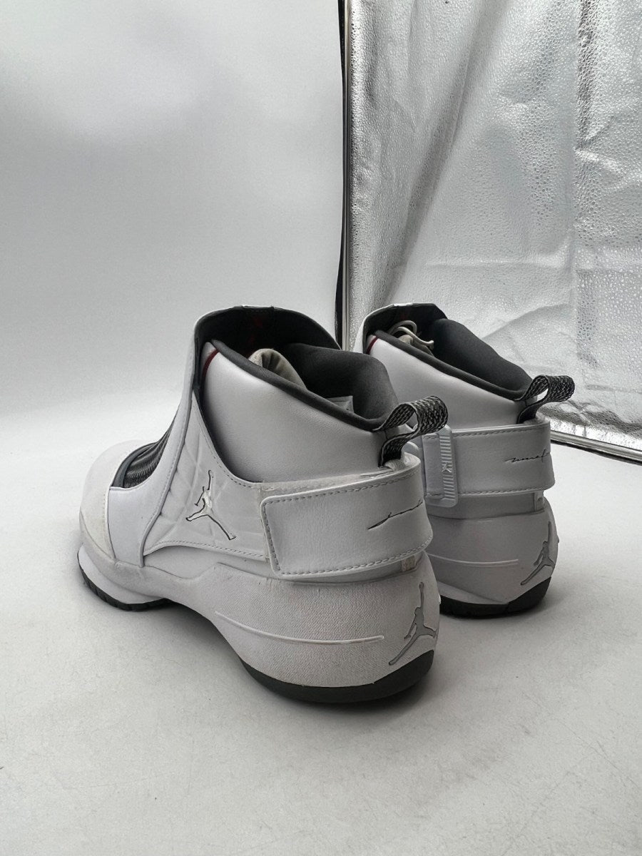 Jordan 19 Retro White Flint Grey 13 (Moderately Worn Pre-Owned)JordanWhite/Chrome-Flint Grey - Image 3