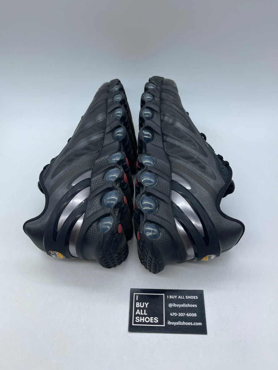 Nike Air Max Dn8 Black Metallic Dark Grey (Women's) 11.5W (Moderately Worn Pre-Owned) - Image 6