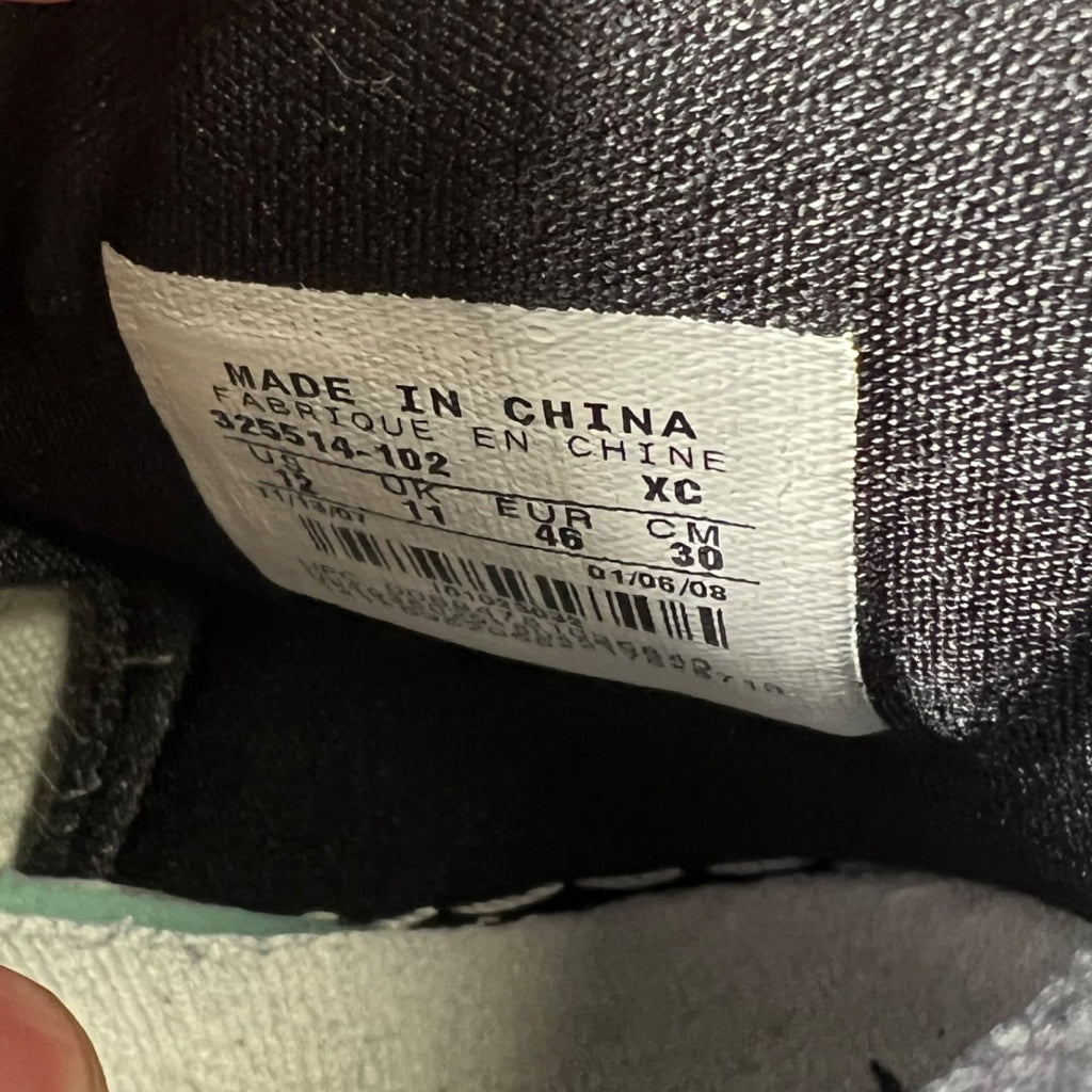 Jordan 1 Retro Opening Day White 12 (Heavily Worn Pre-Owned)JordanWhite/Black-Silver - Image 7