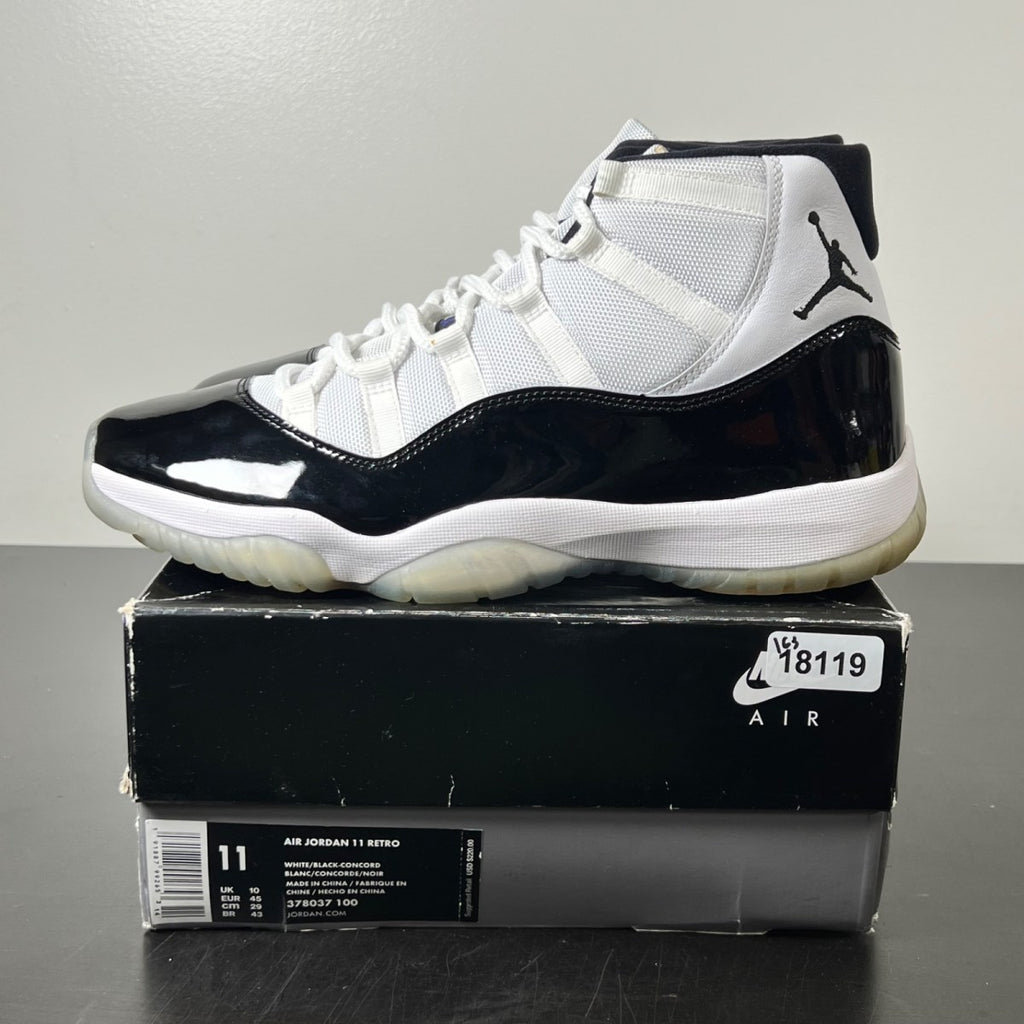 Jordan 11 Retro Concord (2018) 11 (Lightly Worn Pre-Owned)JordanWhite/Black-Concord - Image 3