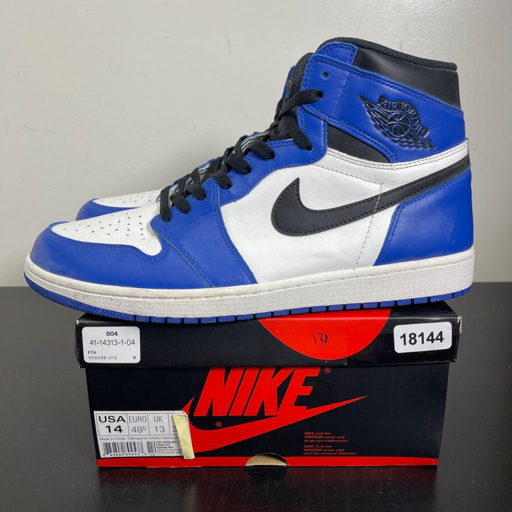 Jordan 1 Retro High Game Royal 14 (Moderately Worn Pre-Owned)JordanGame Royal/Black-Summit White - Image 3