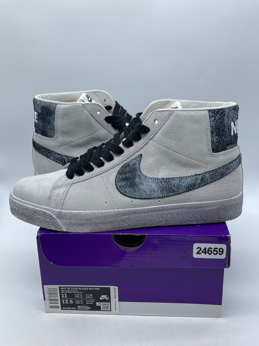 Nike SB Blazer Mid Faded Sail Black 11 (Moderately Worn Pre-Owned)NikeSail/Black - Image 1