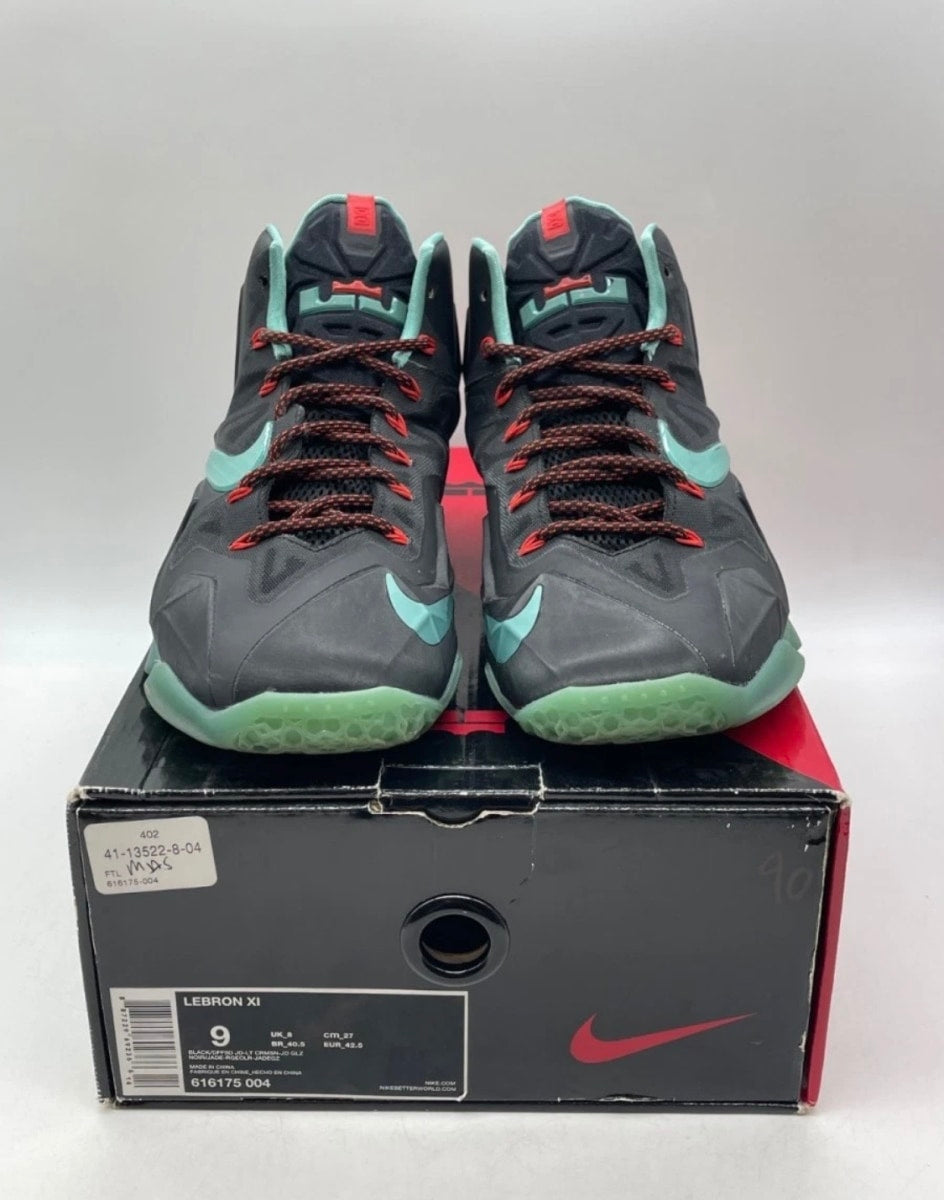 Nike LeBron 11 Diffused Jade 9 (Moderately Worn Pre-Owned)NikeBlack/Diffused Jade-Light Crimson - Image 2