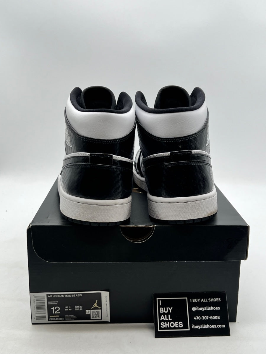 Jordan 1 Mid Carbon Fiber 12 (Lightly Worn Pre-Owned) - Image 3