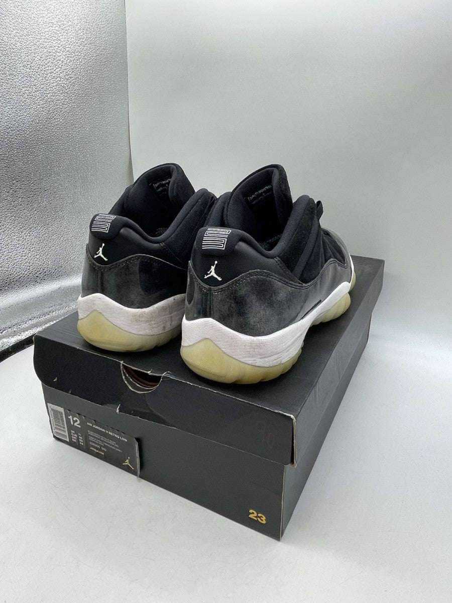 Jordan 11 Retro Low Barons 12 (Moderately Worn Pre-Owned) - Image 5