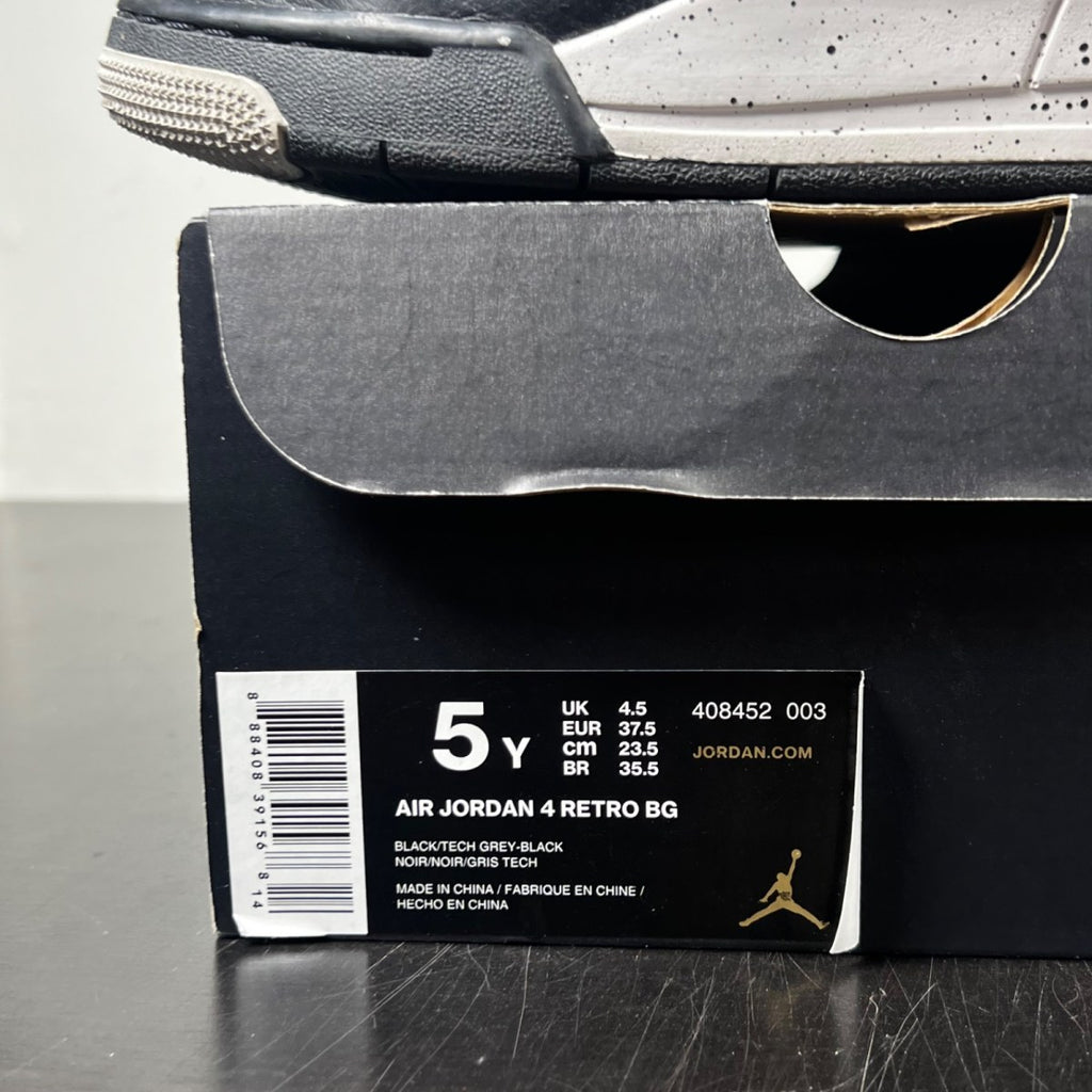 Jordan 4 Retro Oreo (2015) (GS) 5Y (Moderately Worn Pre-Owned)JordanBlack/Tech Grey-White - Image 4