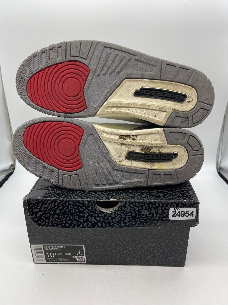 Jordan 3 Retro Cement Grey 10.5 (Moderately Worn Pre-Owned)JordanSummit White/Fire Red/Cement Grey/Black - Image 7