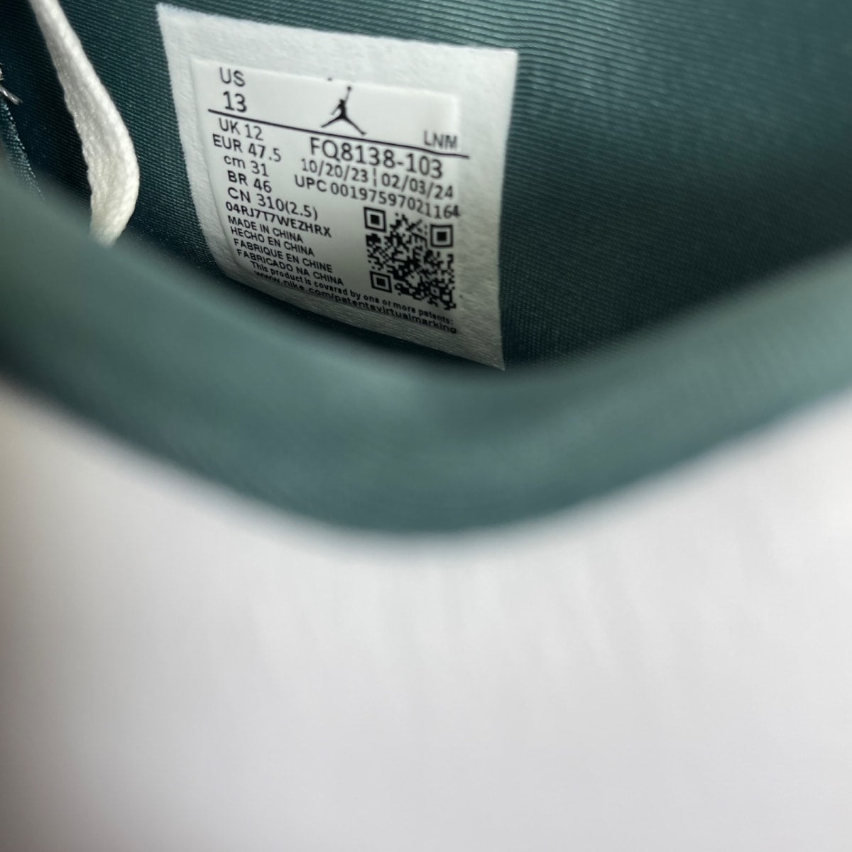 Jordan 4 Retro Oxidized Green 13 (Moderately Worn Pre-Owned)JordanWhite/Oxidized Green/White/Neutral Grey - Image 6