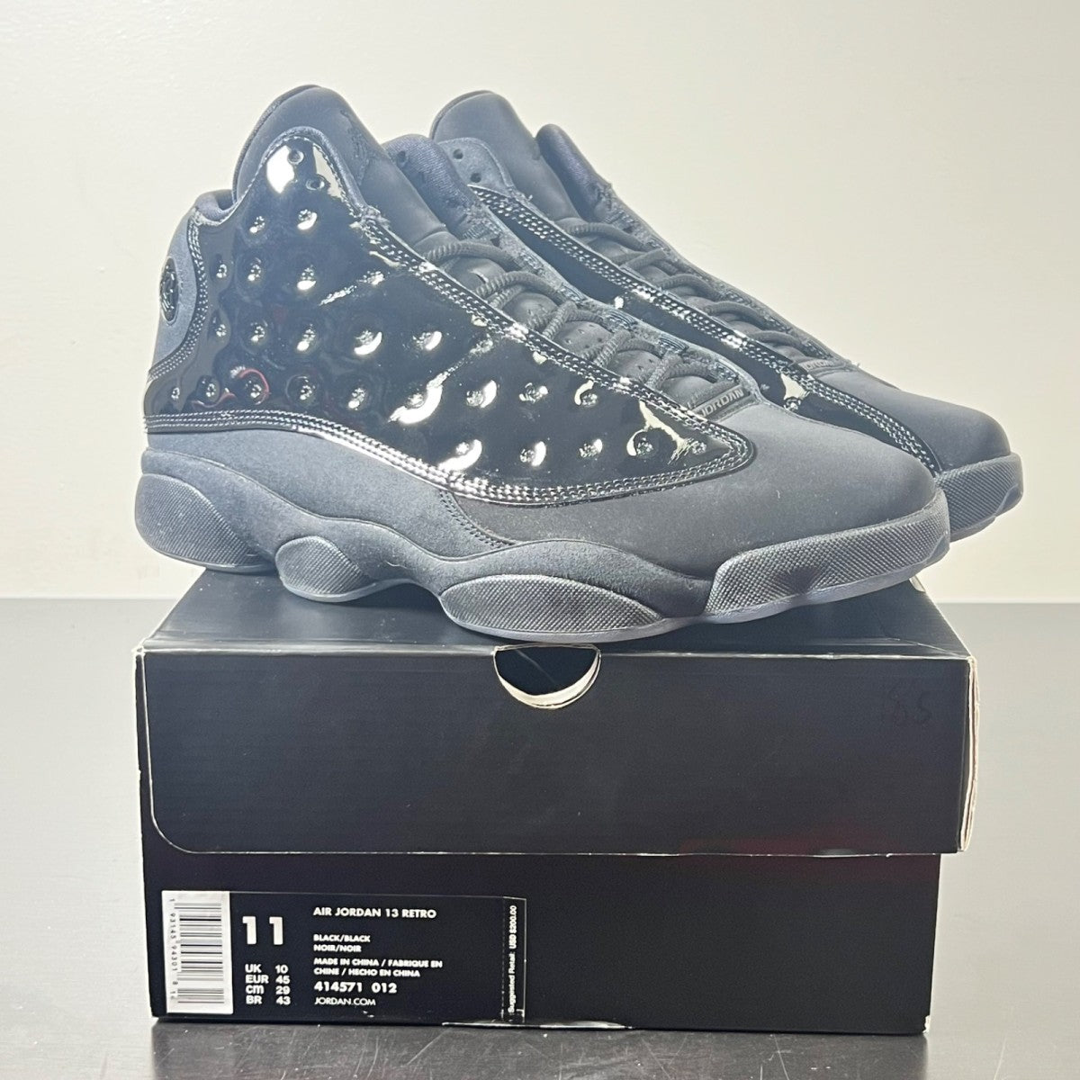 Jordan 13 Retro Cap and Gown 11 (Lightly Worn Pre-Owned)JordanBlack/Black - Image 2
